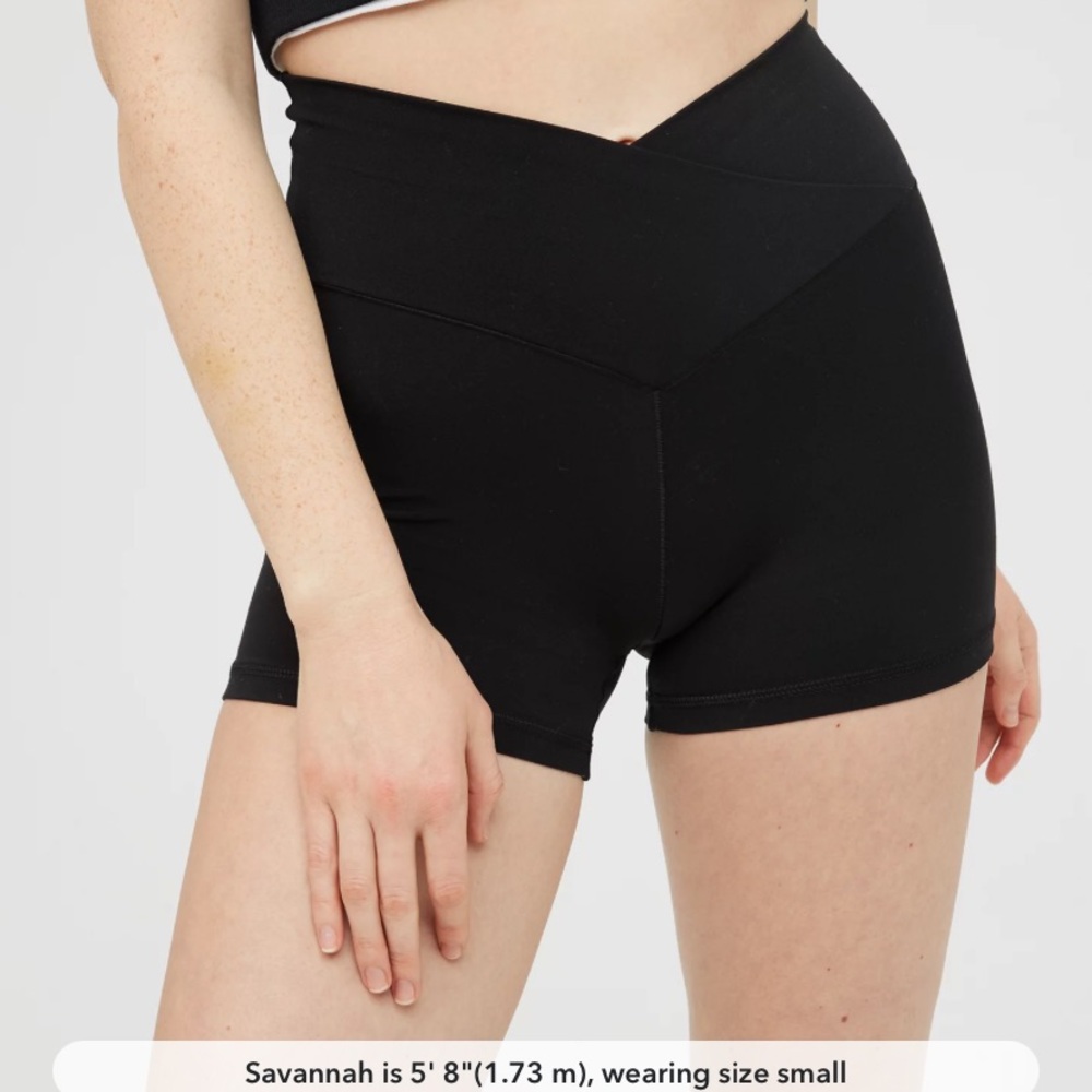 Aerie Offline High Waist Crossover 4” inseam athletic shorts NWT